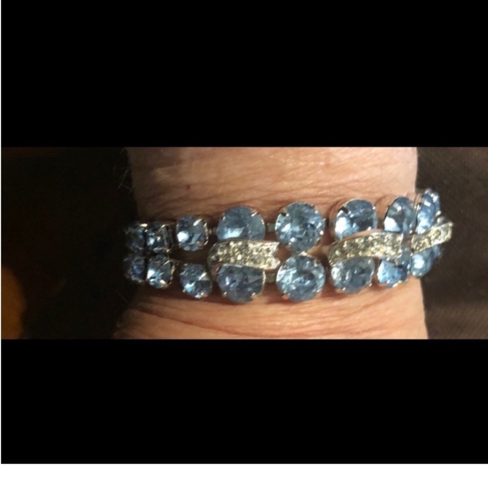 Vintage Rhinestone Bracelet Absolutely Stunning Colors Dress Up Your Look